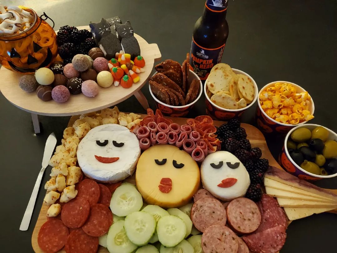 hocus pocus party food1