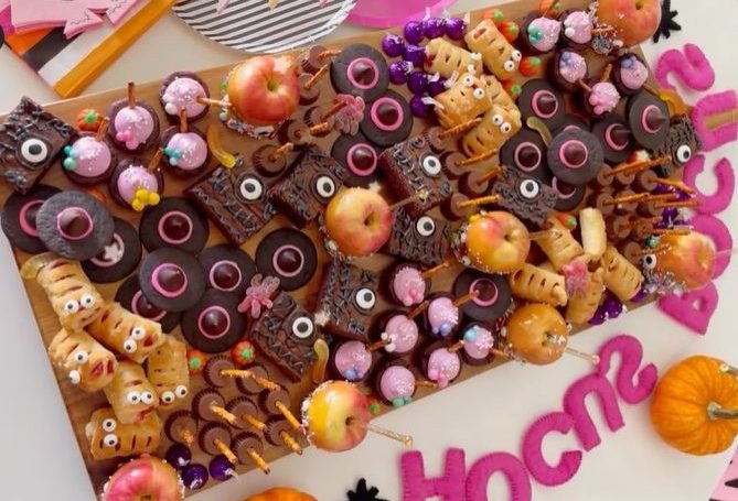 hocus pocus party food2 e1696500115756